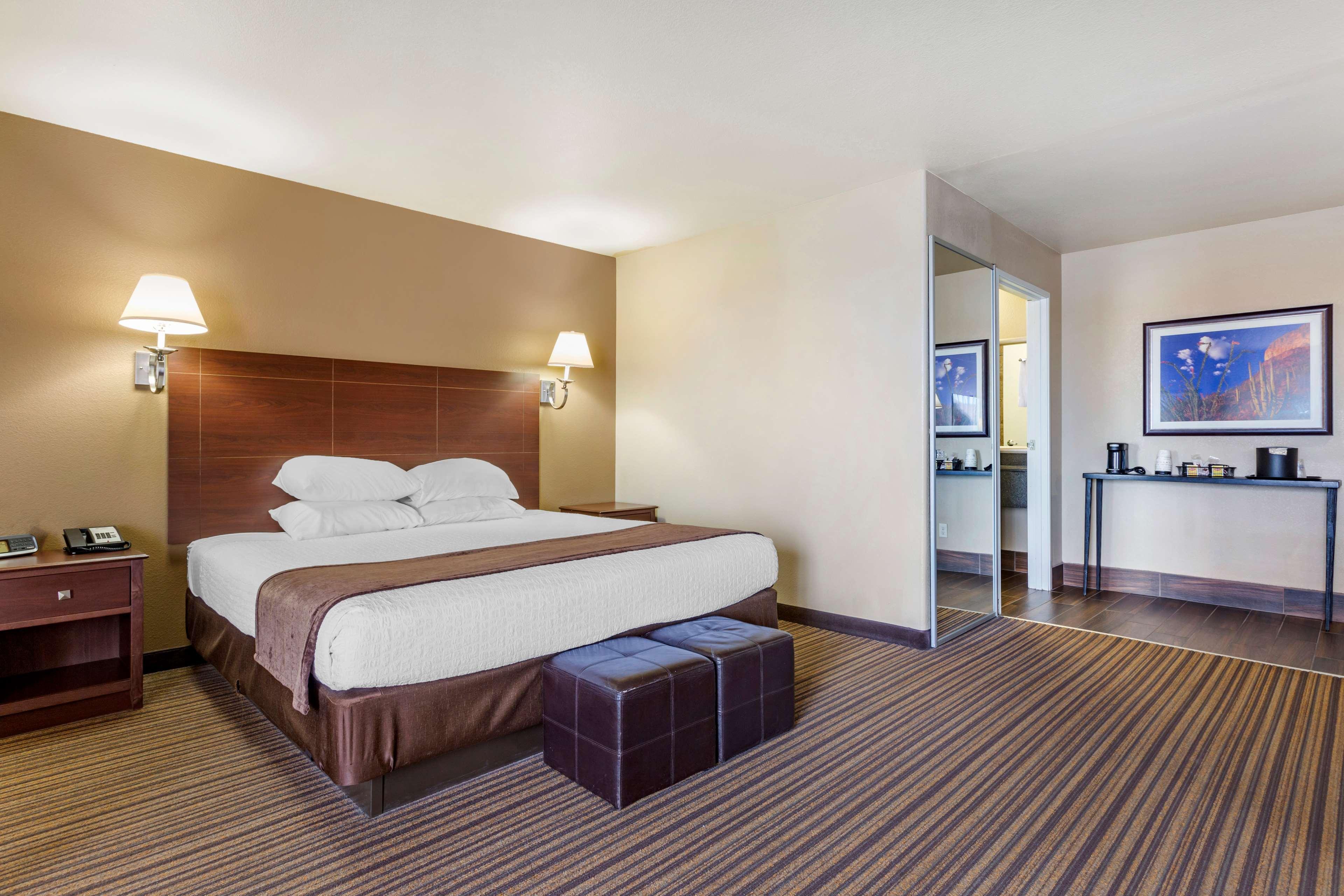 Best Western Plus Winslow Inn Esterno foto